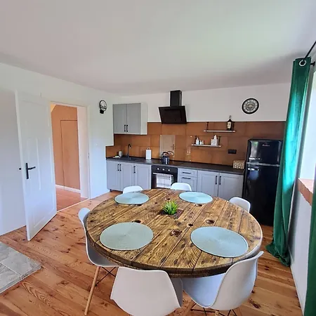 Maly Bialy Holiday home *